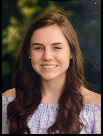 Madeline Campbell Headshot